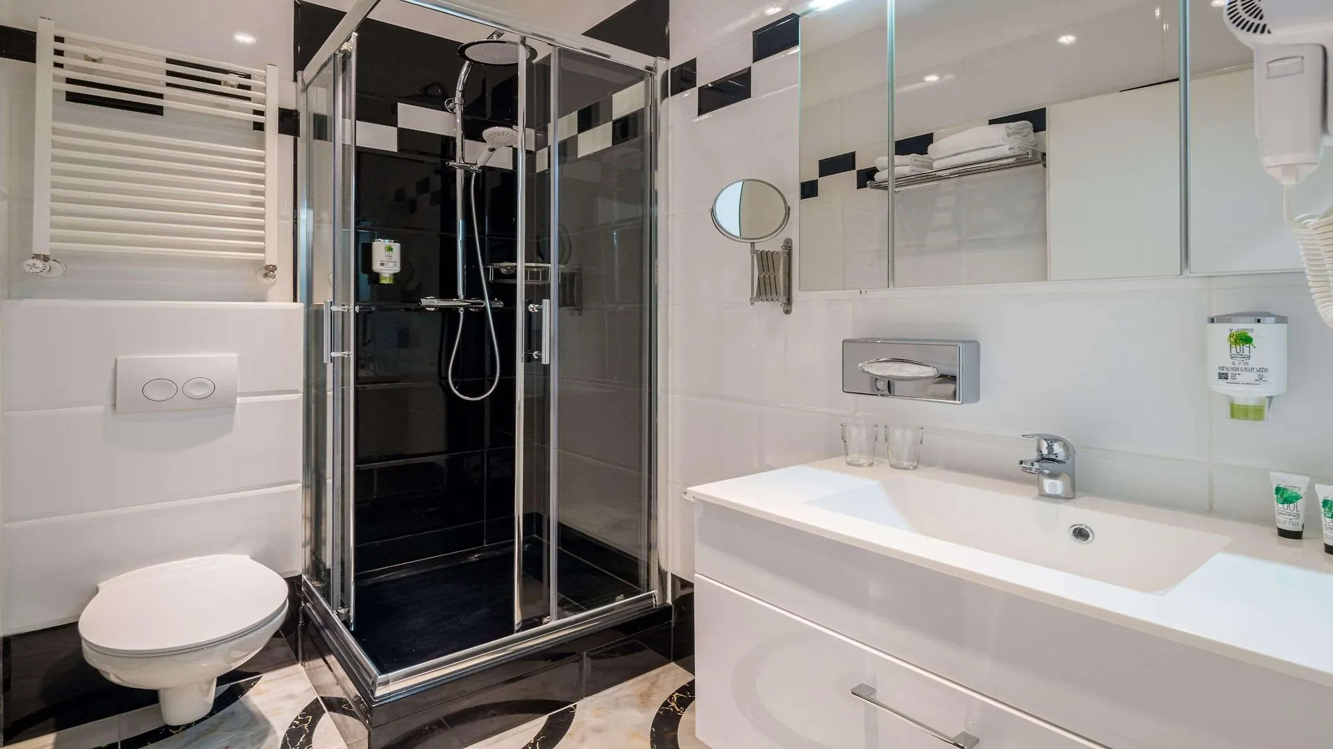 Best Western Plus Celebrity Suites Bécs