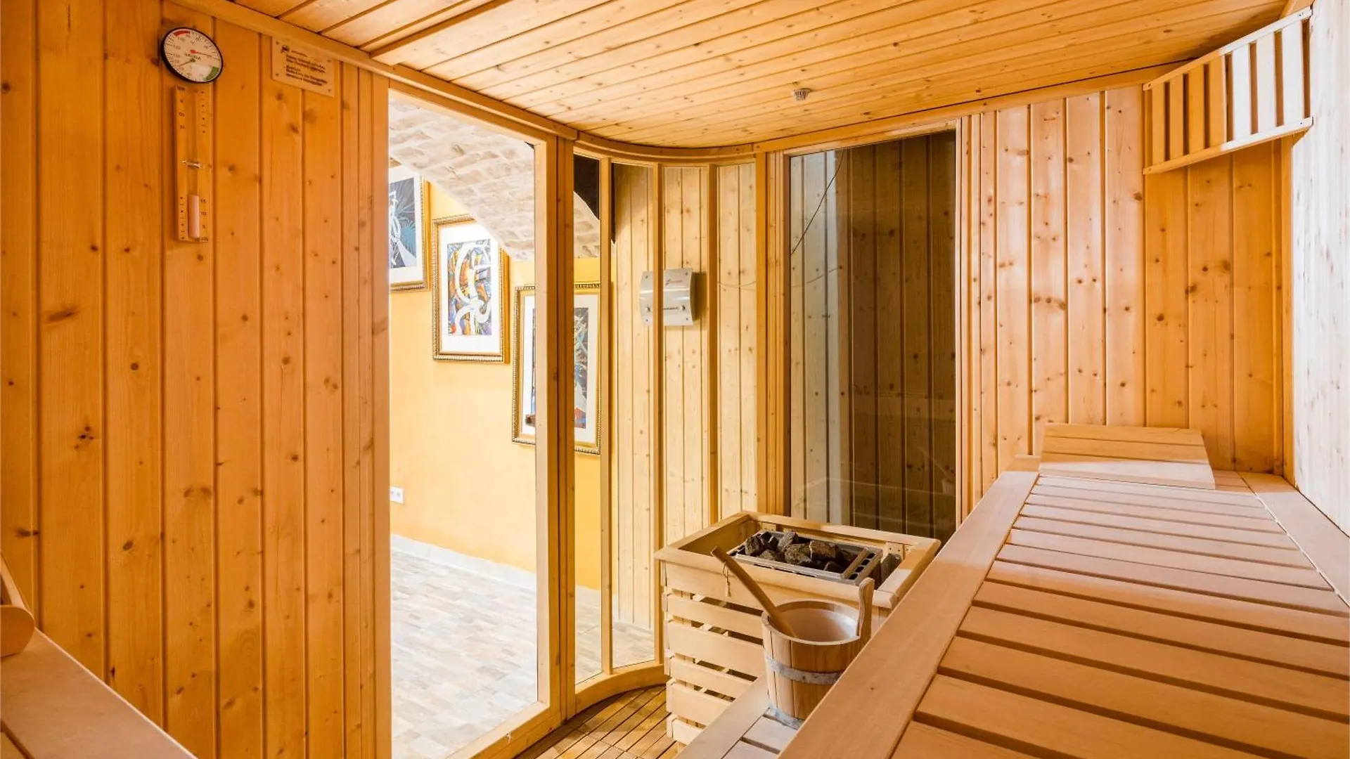 **** Apartmanhotel Best Western Plus Celebrity Suites Bécs Ausztria