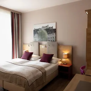 Max 70 3* Salzburg