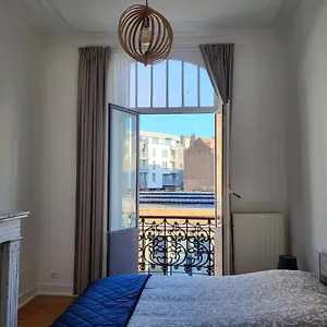 Bed & Blockchain Private With Shared Bathroom Casa de hóspedes Bruxelas