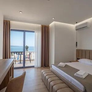 Hotel Keos ***