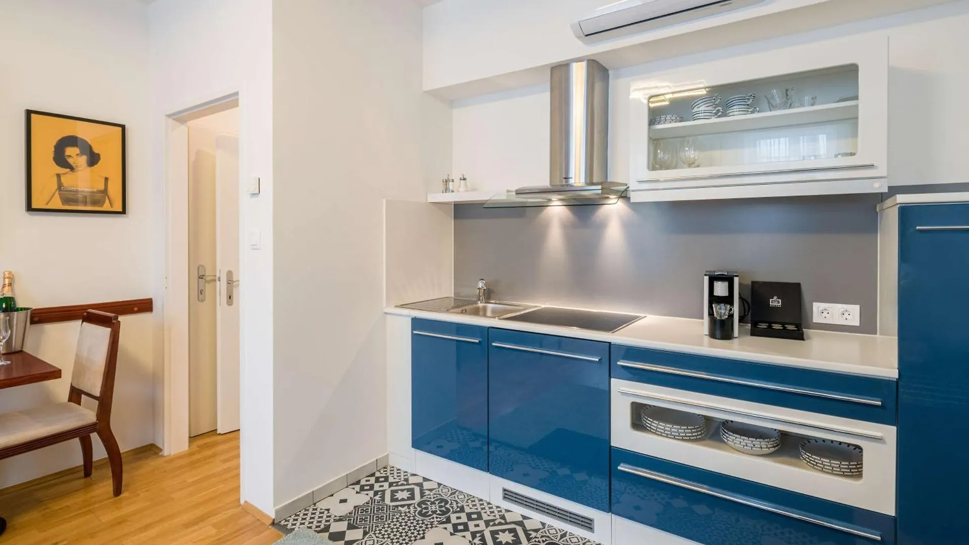 Best Western Plus Celebrity Suites Vienna Aparthotel