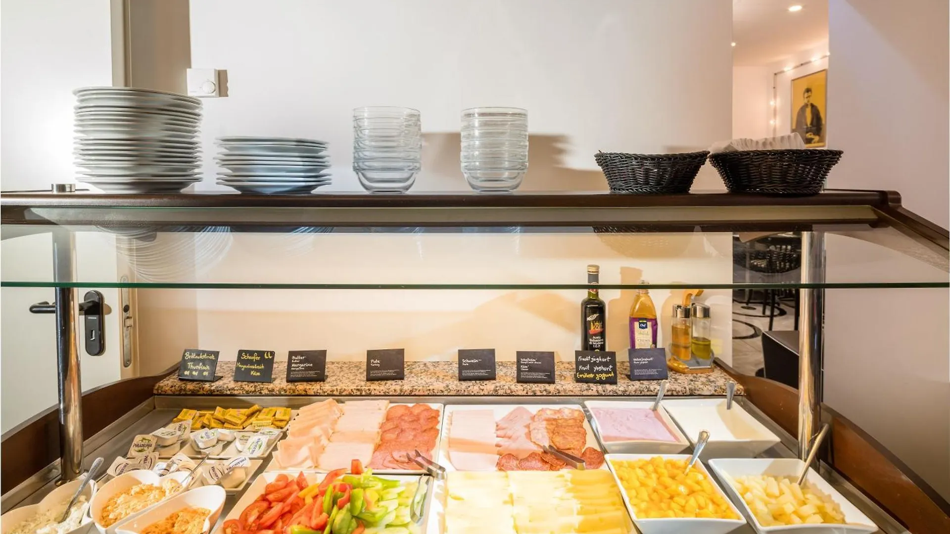 Best Western Plus Celebrity Suites Vienne